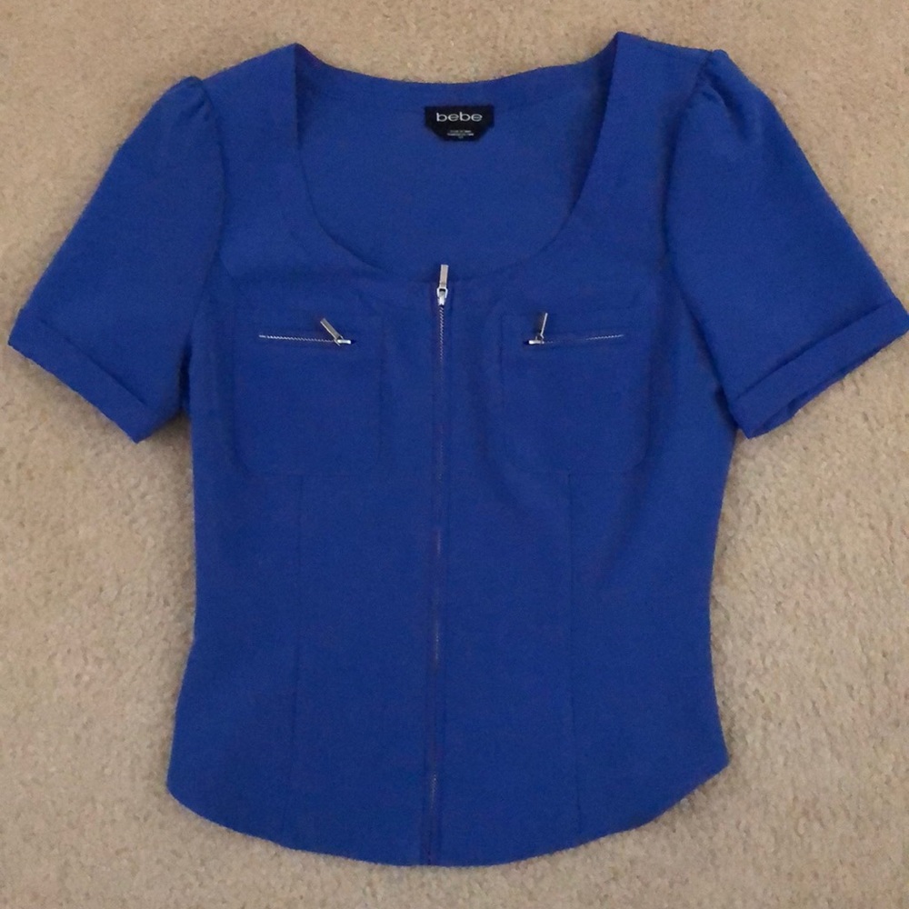 Bebe beautiful blouse